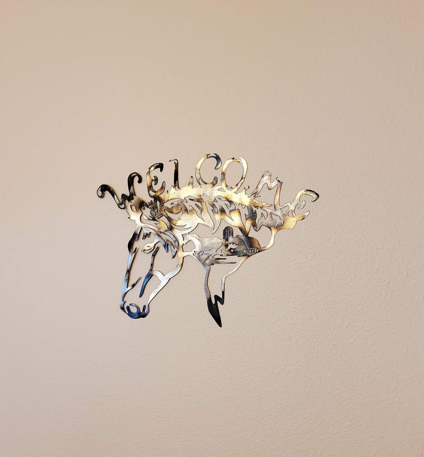 Welcome Horse Head Metal Sign Available in Four Colors