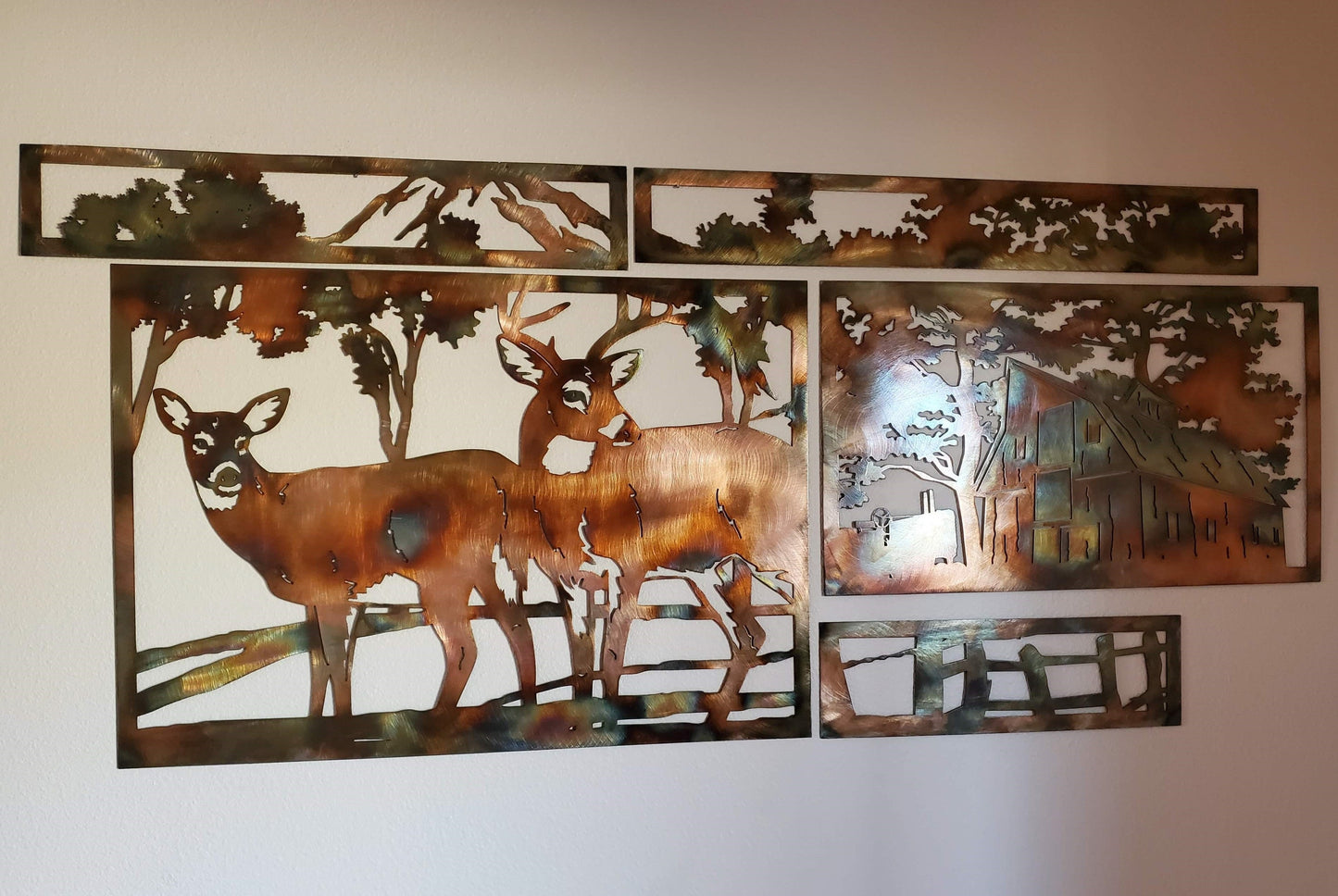 5 Panel Metal Deer and Barn Scene Available in Five Colors