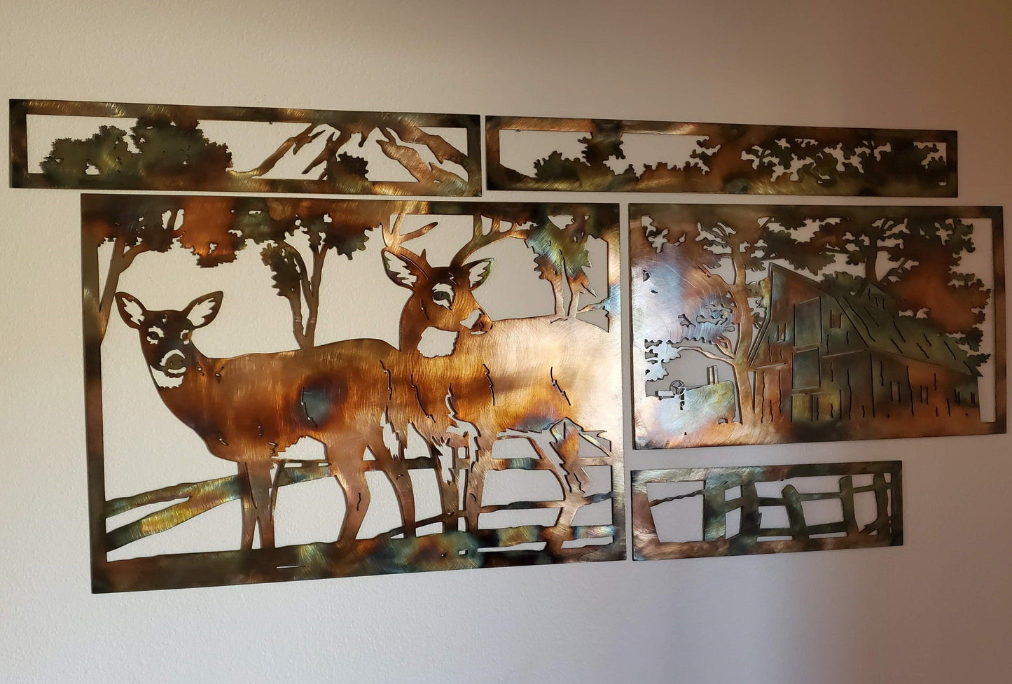 5 Panel Metal Deer and Barn Scene Available in Five Colors