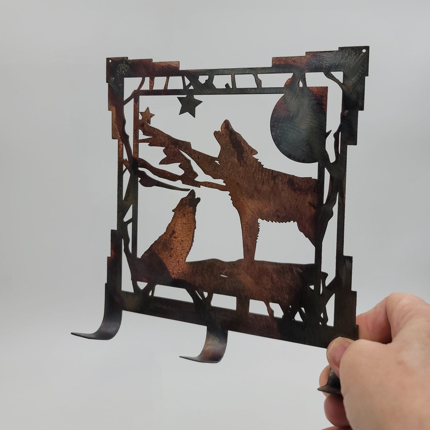 Rustic Metal Wolf Family Key Rack