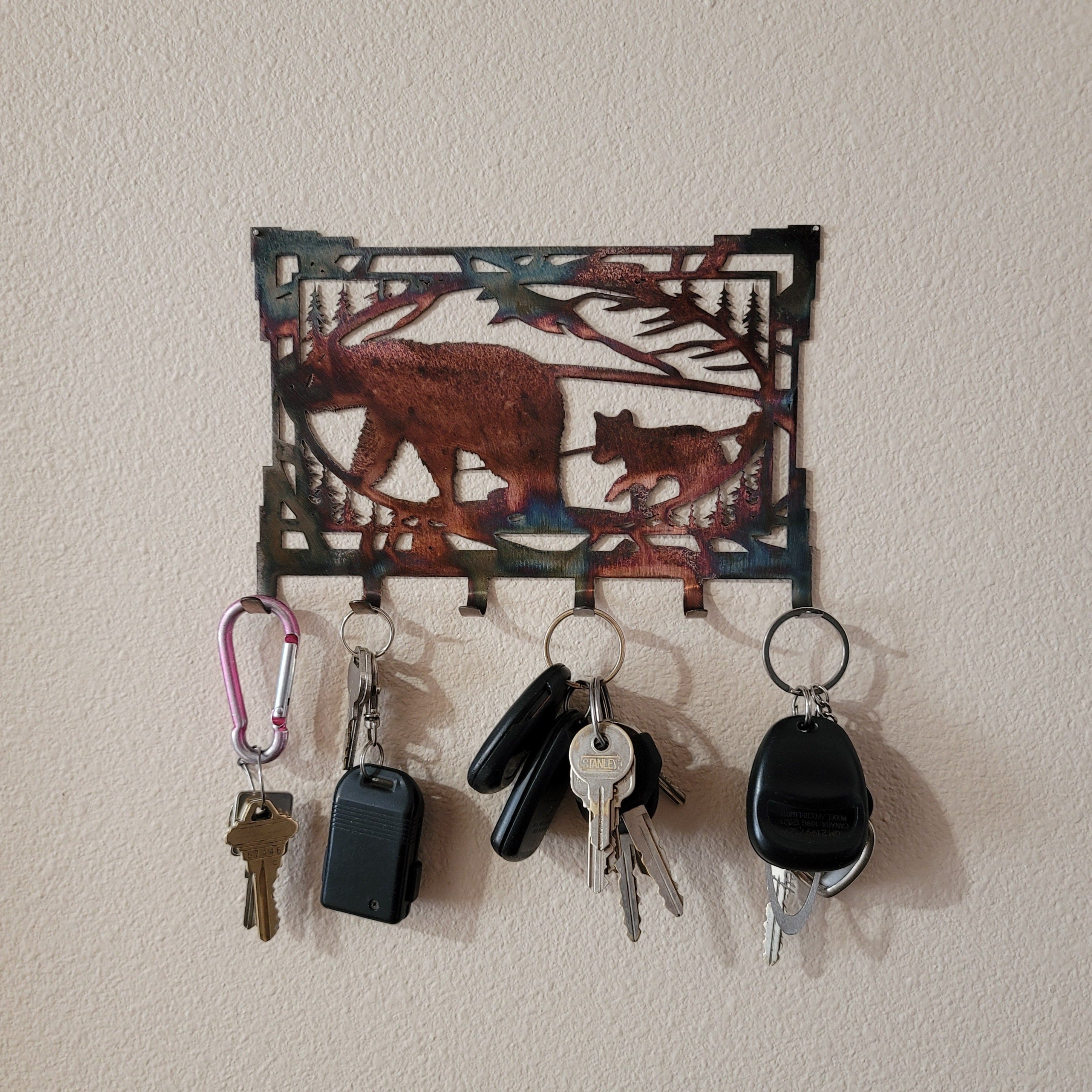 Grizzly Bear Metal Key Rack