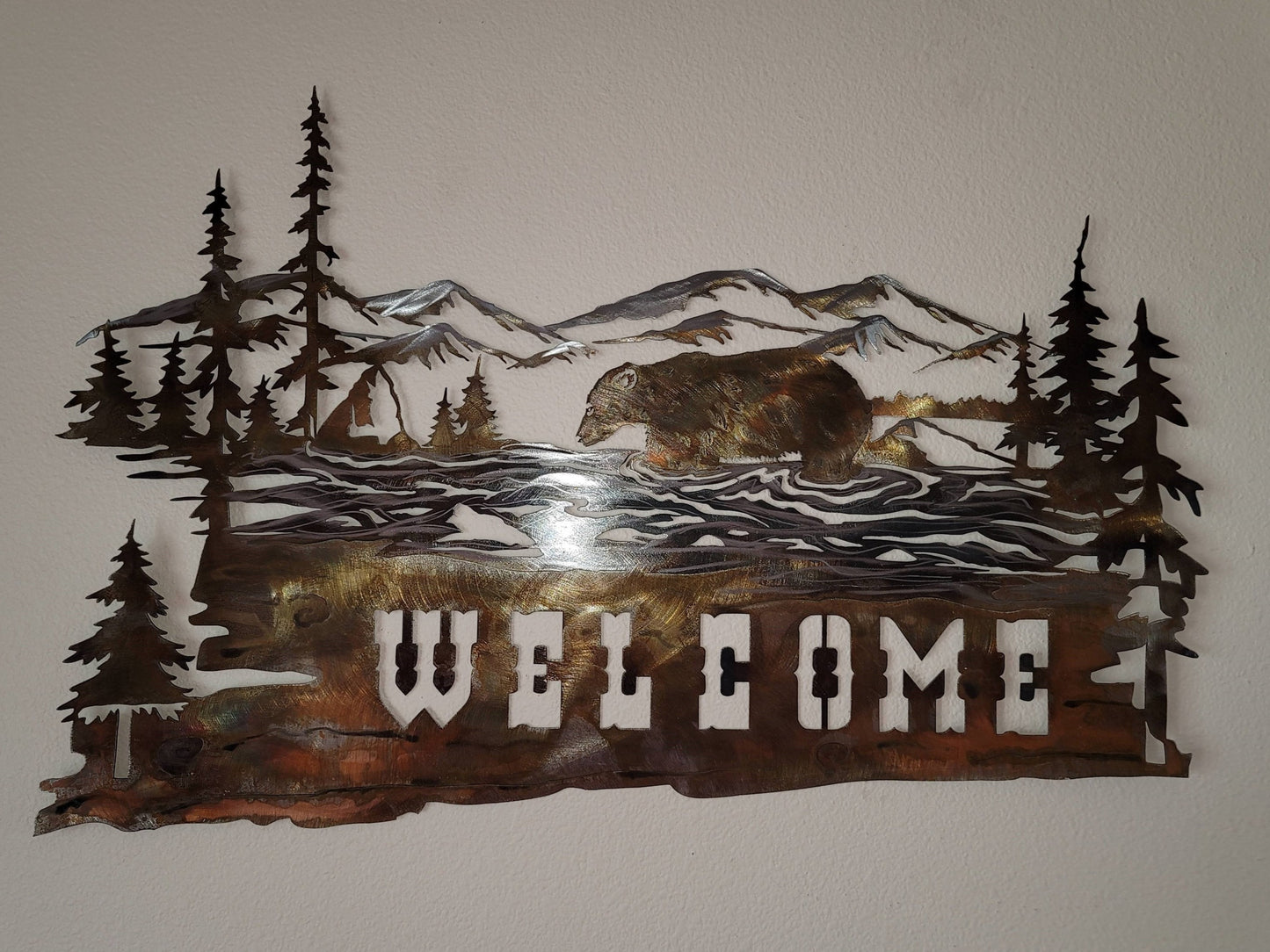 Bear and Mountain Scene Welcome Sign 5 Color Options